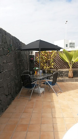 Terrace Table/Chairs