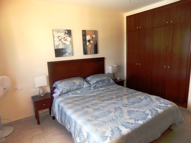 Master en-suite bedroom