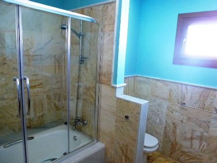 Master Bedroom en-suite