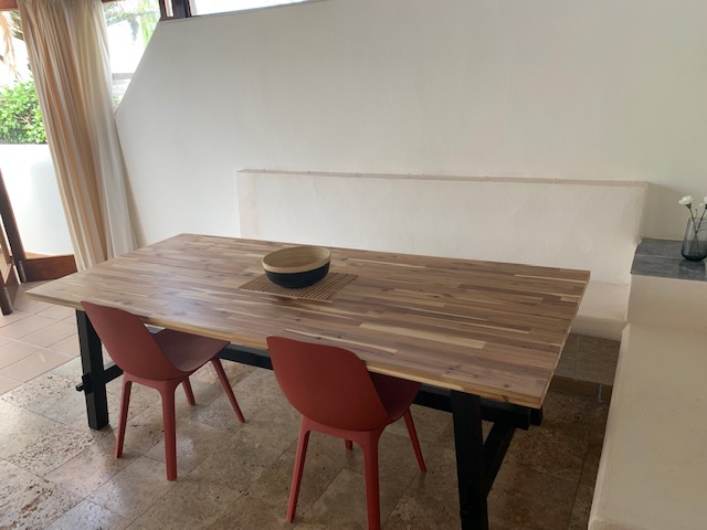 Large dining table in Al-Fresco Area