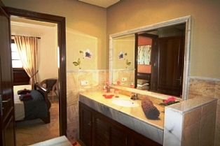 Master En-Suite