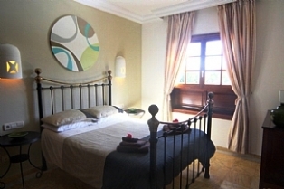 2nd Double Room downstairs